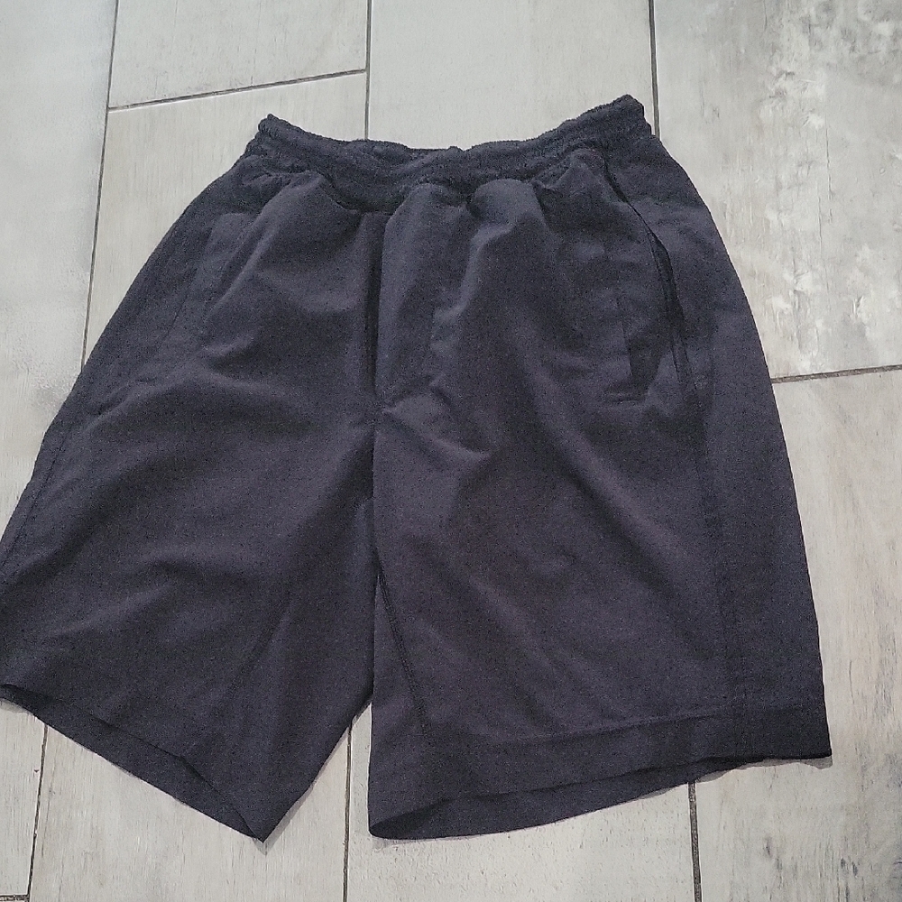 lululemon athletica Men's Athletic Shorts - Black